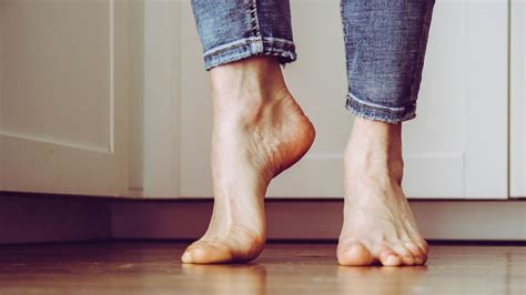 Fétichisme des pieds Massage sexuel Mouiller